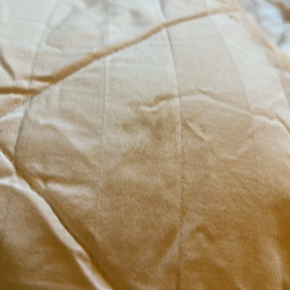 Beautyrest Queen quilted top mattress covers. - Picture 6 of 7